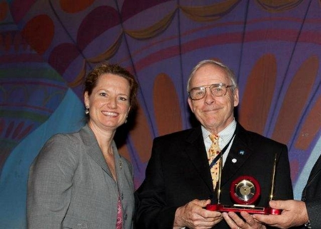 James C. Bussert Receiving AFCEA Award